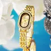 Venta Caliente Dama Elegante Incrustaciones de Pedrería Oval Pequeño Moderno Acero Inoxidable Banda Banda Ligero Lujo Reloj Femenino Comercio Exterior Transmisión en Vivo Mercancía