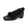 Wei Wei Girl 359-1 Sapatos de Pelúcia com Laço Retrô Corte Baixo Sapatos Individuais Femininos Salto Oculto Quente Plus Veludo Pequenos Sapatos de Couro