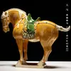 Caballo Tang sancai llegó con éxito decoración de pasillo estilo chino de cerámica arte de escritorio regalo de inauguración regalo de negocios