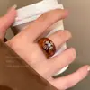 Anillo de Diamante Flash de Cachorro Lindo para Mujer Otoño e Invierno Maillard Retro Anillo para Dedo Índice Cruzado Anillo de Nicho de Gama Alta