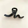 Pinza de Garra Grande Versátil para Mujer, Pinza para el Cabello de Alta Gama Estilo Coreano para la Parte Trasera de la Cabeza, Elegante Accesorio para el Cabello 2026