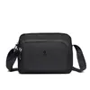 Bolso bandolera retro de moda para mujer, gran capacidad, nuevo de primavera 2026, bolso simple de nailon, bolso de hombro simple y ligero