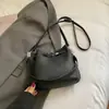Bolsa de Braço de Luxo para Mulheres, Nova Moda Primavera 2026 Bolsa Versátil para Sair, Bolsa de Ombro Transversal Estilo Balde