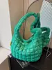 Bolsa Nuvem Plissada da Moda 2026 Nova Bolsa Casual de Penas Bolha Bolsa de Ombro Cruzada Bolsa de Axila tipo Bolinho