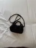Bolsa Quadrada Pequena de Mão com Textura de Camurça Retrô Transfronteiriça Feminina 2026 Nova Casual Versátil Elegante Bolsa de Ombro Transversal
