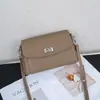 Bolso de Hombro Simple de Estilo Nuevo 2026 para Viajes Diarios de Mujeres, Bolso Cruzado de Piel de Vaca Tc de Primera Capa de Gran Capacidad, Bolso Versátil de Axila