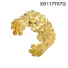 Pulseira de Aço Titânio Banhada a Ouro Estilo Europeu e Americano com Flor Oca para Mulheres, Joia da Moda e Única de Estilo Aberto Largo, Novo Modelo Transfronteiriço