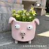 Vaso de Flores Fofo Formato de Porquinho Desenho Animado Estátua de Animal Fofo Criativo de Resina Decoração para Casa Jardim Pátio