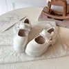 Sapatos de Princesa para Meninas 2026 Primavera/Outono Prata Estilosos Sapatos de Couro Infantis Mocassins de Solado Macio Sapatos Individuais Antiderrapantes Sapatos de Performance