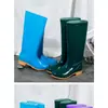 Botas de lluvia antideslizantes de caña alta para mujer, botas de goma impermeables para adultos para uso en exteriores en días lluviosos, zapatos de agua de caña media de verano