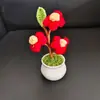 Puff de escritorio de lana terminado flor de lana en maceta ganchillo a mano flor artificial decoración de coche hogar regalo