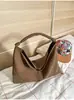 Bolso de lona lavado estilo casual para mujer, bolso cruzado de gran capacidad, bolso de hombro artístico para jóvenes, bolso tote japonés y coreano al por mayor