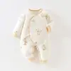 Mameluco acolchado de mariposa para bebé 40g, antibacteriano 10A, traje de gateo de algodón puro Clase A para bebé, mameluco de algodón delgado para primavera, otoño e invierno