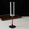 Taça de Champanhe com Haste Vermelha Europeia Doméstica de Alta Qualidade Criativa de Cristal Taça de Vinho Tinto Calice Par de Taças de Espumante