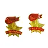 Insignia de cara sonriente de dibujos animados linda insignia de cara sonriente de hojalata insignia de jóvenes pioneros insignia de vanguardia al por mayor