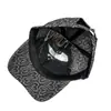 Bonés de Beisebol Retrô com Listras Jacquard e Flores de Amor para Primavera e Outono para Homens e Mulheres Proteção Solar Casual Personalizado Bico de Pato Atacado