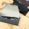 Estuche de cuero simple hecho a mano al por mayor para gafas para hombres, mujeres y estudiantes con miopía, impresión de logotipo gratis, portátil
