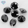 Huagang Gema Redonda Negra Doble Agujero Zircón Perforado Piedra Nudista Anillo de Zirconio Negro Cuentas Sueltas Sintéticas con Agujeros Accesorios CZ