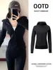 Chamarra con Capucha Deportiva Coreana Delgada para Mujer Otoño Uso Principios de Otoño Top Delgado Otoño 2026 Nuevo Estilo Ceñidor a la Cintura Delgado