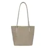 Bolsa de Mão Tecida Estilo Coreano INS Bolsa Tote Grande Capacidade Moda Tendência Textura Bolsa de Ombro Único Sob o Braço