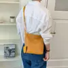 Bolso de cubo de nicho de alta gama transfronterizo para mujer, nuevo bolso de hombro tejido estilo vintage para el trabajo y los desplazamientos