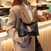 Bolso de piel auténtica, bandolera retro de gran capacidad, estilo francés, combinable, para mujer, 2024