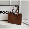 Bolsa Tote Texturizada da Moda Feminina 2024 Nova Grande Capacidade Bolsa de Ombro Simples Bolsa de Trabalho Casual Retrô