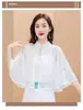 Chal de encaje hueco con cuello mao abotonado estilo chino, nueva capa fina protectora del sol para mujer de verano 2026