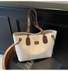 Bolsa de Grande Capacidade Feminina 2025 Nova Outono e Inverno Textura Bolsa de Ombro de Alta Qualidade Bolsa Tote para Estudantes Universitários Aula e Trabalho