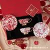 Juego de Taza y Platillo de Café de Porcelana Ósea Roja Rose Qingcheng Caja de Regalo Taza de Agua Vintage Taza de Café Tetera Taza de Té de la Tarde Caja de Regalo