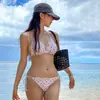 2026 Bikini Sexy de Tres Piezas Floral Dulce y Lindo Estilo Nuevo Traje de Baño de Gama Alta Estilo Puro Deseo para Mujeres