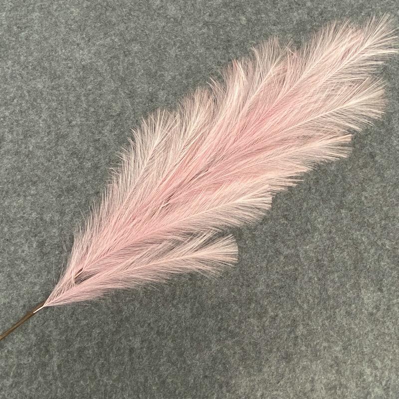 浅粉