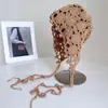 Sombrero de princesa de ganchillo hecho a mano con cuentas de madera bohemias para mujer, sombrero de punto cálido para otoño e invierno, sombrero de lana de estilo intelectual forestal, moderno