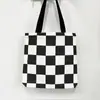 Em estoque Bolsa de Lona de Desenho Animado Carregando na Mão Ombro Único Estudante Tutores Literatura Combina com Tudo Quatro Estações Bolsa de Pano Portátil Bolsa para Commuter para Mulheres