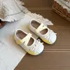 Sapatilhas Baixinhas para Meninas 2026 Outono Novo Vintage Mary Jane Versátil Couro Macio Laço Sapatilhas de Ballet
