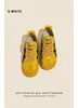 Edição em estoque! Tênis de Treino Alemão Vermelho Vintage Feminino 2025 Nova Primavera Esportivo Plano Americano Casual Forrest Gump Sapatos Femininos