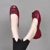 Otoño 2026 Nuevo Zapato de Cuero Casual de Moda para Mujer, de Punta Redonda, Bajos, sin Cordones, Suela Suave, para Mamá Trabajadora