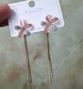 Aretes Elegantes de Ojo de Gato Estilo Coreano 925 con Diamantes y Aretes de Borla de Flor de Cerezo Aretes Largos de Flor de Cinco Pétalos para Mujer