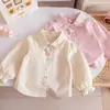 Linda Camisa de Dibujos Animados para Niñas 26 Primavera y Otoño Nueva Elegante Camisa Cardigan para Bebés Estilo Coreano Cuello de Muñeca Top Base