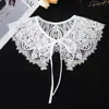 Nuevo Chal Pequeño de Encaje Estilo Coreano Combinable Blusa Calada Abrigo Pequeño de Verano para Mujer Chaleco Pequeño Camisa sin Mangas