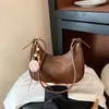 2026 Nova Bolsa Transversal de Ombro Único Estilosa Retrô Bolsa Feminina Tendência de Nicho Estilo Coreano Casual para o Trabalho Bolsa de Axila