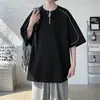Camiseta de Manga Corta de Marca de Moda para Hombre, Nuevo Estilo Verano 2026, Media Cremallera Resistente con Costuras Visibles