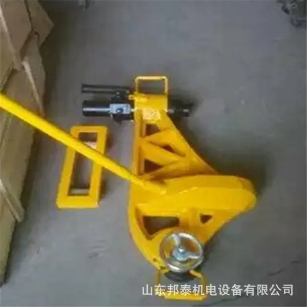 液压直轨机 (1).jpg