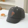 Boné de Baseball Simples com Letras Estilo Coreano para Crianças Pequenas, Boné Versátil com Proteção Solar para Primavera ao Ar Livre para Meninos e Meninas, Atacado