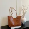 Bolsa Tote Simples Casual de Grande Capacidade Transfronteiriça 2026 Nova Retrô Popular Bolsa Mãe e Filho Bolsa de Mão de Alta Qualidade para Mulheres