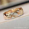 Anillo clásico estilo Chanel con patrón de rombos Coco, oro de 18 quilates con diamantes, anillo de pareja versátil de lujo ligero de alta gama, ins