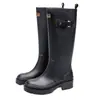 Botas de Lluvia de Caña Alta Transfronterizas para Mujer, Suela Gruesa, Cómodas, Antideslizantes, Estilo Europeo y Americano para Exterior, Zapatos de Agua Versátiles, Zapatos Antideslizantes para Lavar el Coche para Mujer