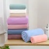 Toalla y toalla de baño de franela coral a cuadros vintage, delicadas y suaves al tacto, en tonos tierra, toalla de pareja para venta al por mayor