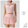 Novo Conjunto de Tênis com Bojo Fixo Estilo Transfronteiriço para Mulheres, Roupa de Yoga com Gola Lapela, Saia Esportiva Fitness com Ajuste na Cintura Antibacteriana, Anti-Exposição