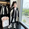 Chaqueta Softshell para Niñas Estilo Primavera y Otoño 2026 Nueva Elegante Moderna Cortavientos Bestseller de Otoño Sudadera con Capucha Casual